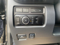 **WE WILL BEAT ANY DEALER IN THE CITY** Agate Black Metallic 2024 Ford F-350SD Lariat 4WD 10-Speed A... (image 4)