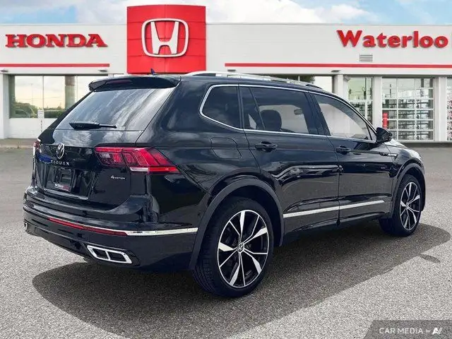 2024 Volkswagen Tiguan Highline R-Line | ACCIDENT FREE dans Autos et camions dans Kitchener / Waterloo - Image 9