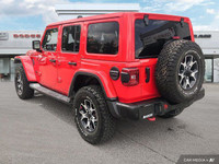 Recent Arrival! 8.4 Touchscreen, Apple CarPlay/Android Auto, Block heater, Class II Hitch Receiver,... (image 3)