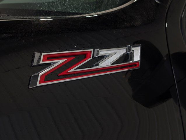 2025 Chevrolet Silverado 2500HD LT- Remote Start - True North in Cars & Trucks in Barrie - Image 3