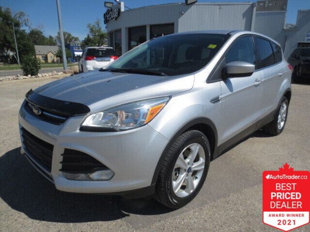 2015 Ford Escape 4WD 4dr SE - Low Kms/Bluetooth/Camera/Heated Se in Cars & Trucks in Winnipeg