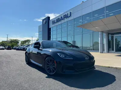 SUBARU BRZ 2023 RWD GROUPE SPORT-TECH TOUT ÉQUIPÉ AVEC BAS KILOMÉTRAGE! MOTEUR BOXER 2.4L ATMOSPHÉRI...