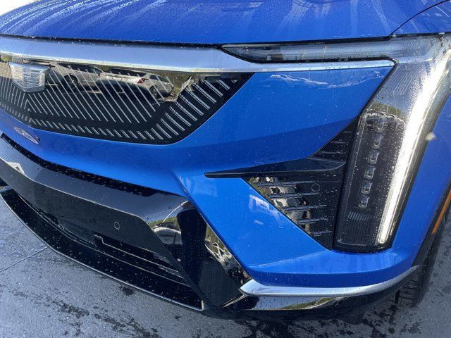 2025 Cadillac OPTIQ Luxury in Cars & Trucks in Calgary - Image 3