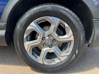 Sunroof, Blind Spot Display, Heated Seats, Automatic Braking, Lane Keep Assist! Whether you're in th... (image 8)