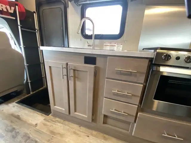 2022 Adventurer LP Class C Adventurer 19RD in RVs & Motorhomes in Edmonton - Image 17