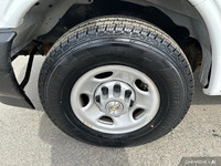- PREVIOUS DAILY RENTAL - - ACCIDENT FREE - LEATHER SEATS - BACK UP CAMERA Come see this 2023 Chevro... (image 9)