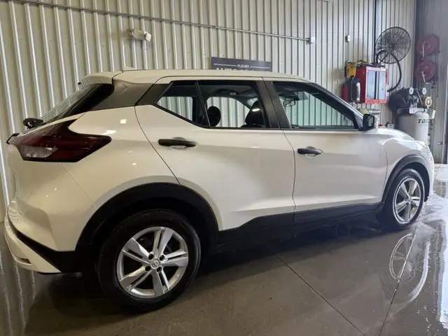 2021 Nissan Kicks S Auto AC Cam dans Autos et camions dans Gatineau - Image 6