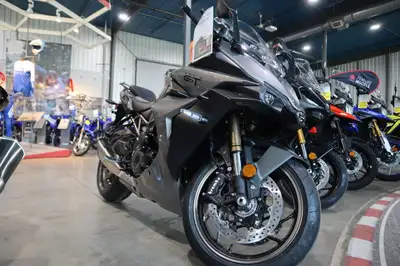 2025 Suzuki GSX-S1000GTA THE SMART SPORTS TOURER Sharp lines. A radical new face featuring a low-slu...