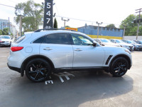 Low Kms - CALL FOR APPOINTMENT CANADIAN VEHICLE Visit Our Website @ EliteLuxuryMotors.ca ___________... (image 7)
