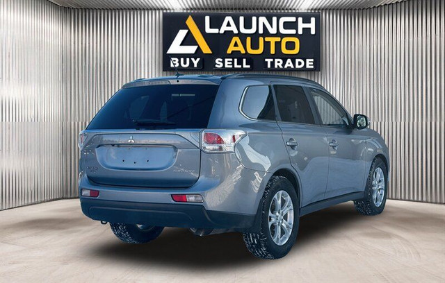 2014 Mitsubishi Outlander GT in Cars & Trucks in Edmonton - Image 4