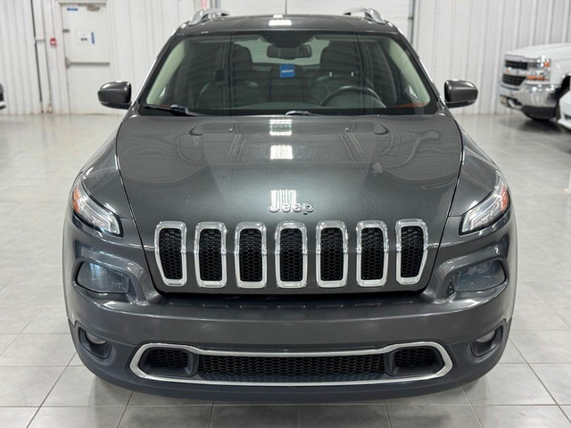2017 Jeep Cherokee LIMITED - 4WD - CUIR - TOIT PANO - BAS KM - J in Cars & Trucks in Laval / North Shore - Image 2