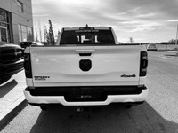 This Ram 1500 has a powerful Gas/Electric V-8 5.7 L/345 engine powering this Automatic transmission.... (image 4)