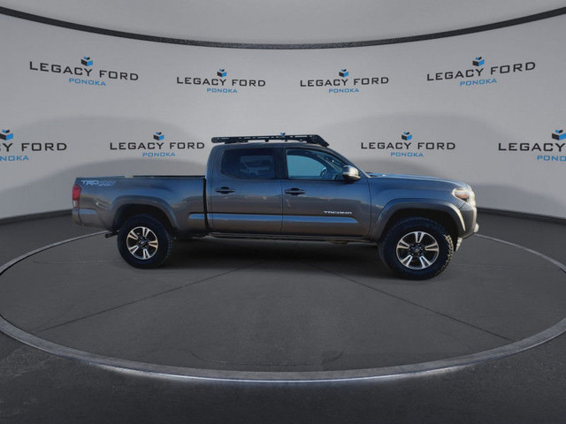 2019 Toyota Tacoma 4x4 Double Cab SR5 - Heated Seats in Cars & Trucks in Edmonton - Image 2