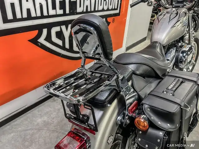 2009 Harley-Davidson XL883L SUPERLOW in Street, Cruisers & Choppers in Calgary - Image 49