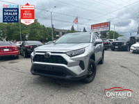 Come by and check out this reliable and adventure-ready 2019 Toyota RAV4 LE AWD the perfect blend of... (image 1)