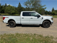 2022 ford f150 lariat fx4 gris nano très rare moteur 3.5 ecoboost groupes 502a full boite 6.5 pieds... (image 1)