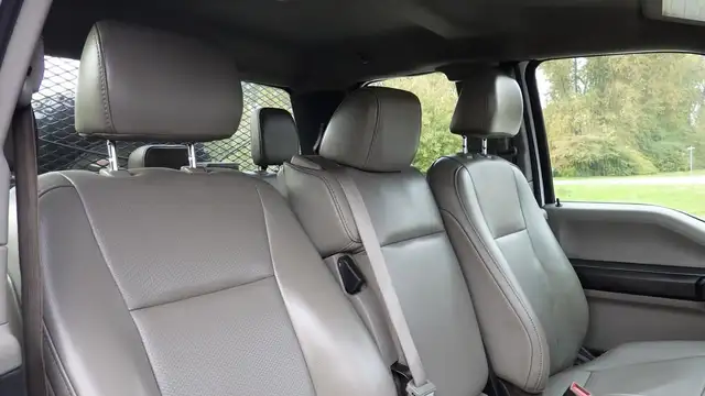2019 ford F-550 11 Foot Flat Deck 4WD in Heavy Trucks in Richmond - Image 33