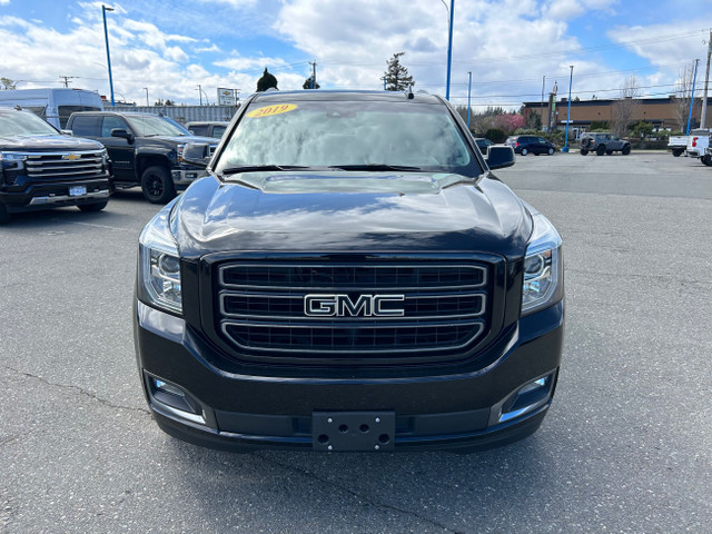 2019 GMC Yukon SLT Bluetooth Navigation Sunroof Leather Heate... in Cars & Trucks in Campbell River - Image 2