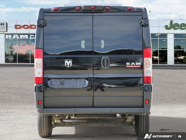 2019 Ram ProMaster Cargo Van 1500 Low Roof 136” Nav in Cars & Trucks in St. Albert - Image 4
