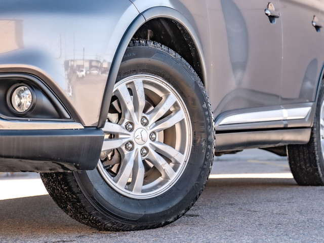  2020 Mitsubishi Outlander - AWD| CARPLAY| HEATED SEATS in Cars & Trucks in Saskatoon - Image 4