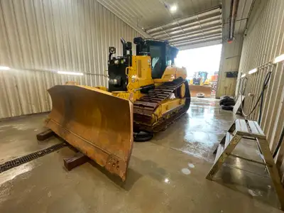 2022 Caterpillar D6 LGP Track-Type Tractor 1418 hours • GPS Ready • 6way Blade • M/S Ripper • Cab wi...