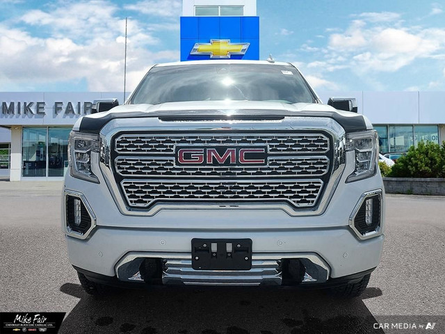 2022 GMC Sierra 1500 Limited Denali heated front seat/steerin... in Cars & Trucks in Ottawa - Image 2