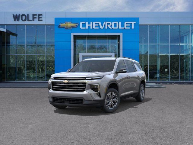 2025 Chevrolet Traverse LT in Cars & Trucks in Calgary - Image 4