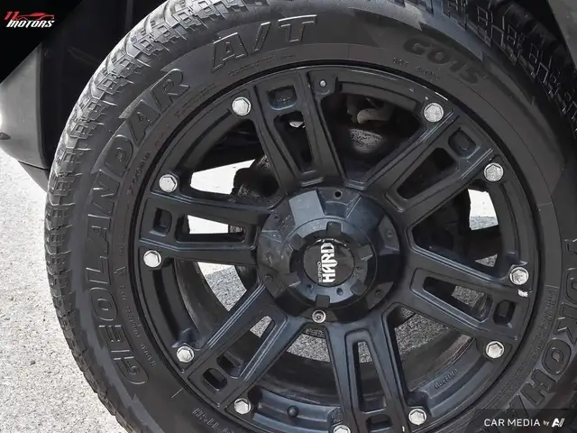 2016 Ram 1500 4x4 Crew Cab 140.5" LARAMIE Limited | LEATHER | SU in Cars & Trucks in City of Toronto - Image 7