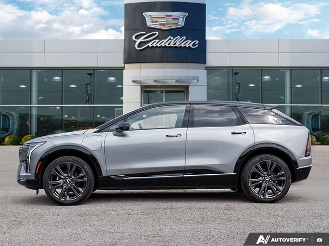 2025 Cadillac OPTIQ Sport in Cars & Trucks in London - Image 3