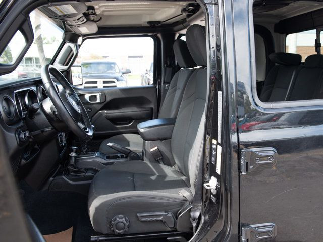 2022 Jeep Gladiator Sport S, 6-Spd, Fuel Rims, Mickey Thompson in Cars & Trucks in Calgary - Image 2