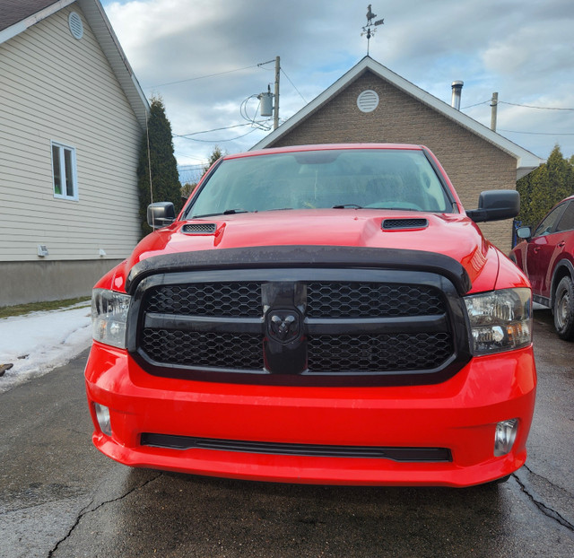 2019 RAM 1500 Express in Cars & Trucks in Saguenay - Image 2