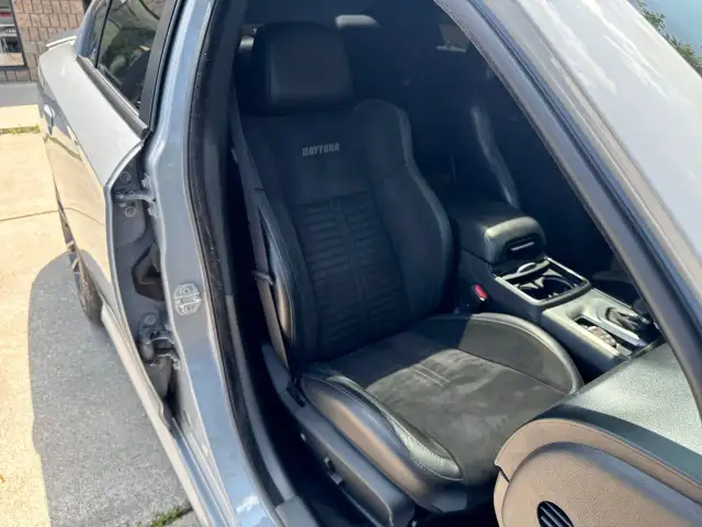 2021 Dodge Charger in Cars & Trucks in Markham / York Region - Image 26