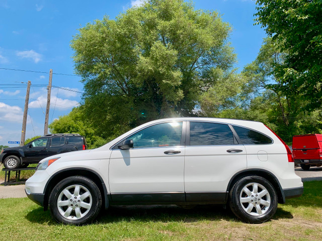 2011 HONDA CR-V 4WD LOW KMS 1 OWNER SAFETIED in Cars & Trucks in Guelph - Image 3