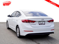 CLEAN CARFAX | APPLE CARPLAY| STEERING CONTROLS | FRONT USB PORT | BLUETOOTH CONNECTIVITY | TRACTION... (image 4)