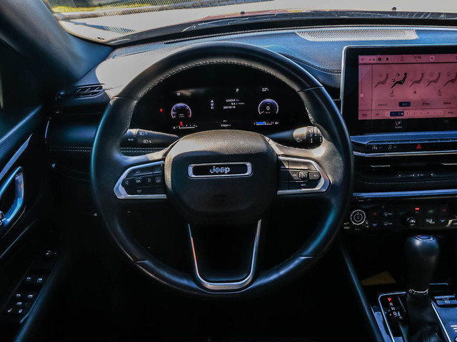 2022 Jeep Compass Altitude in Cars & Trucks in London - Image 3
