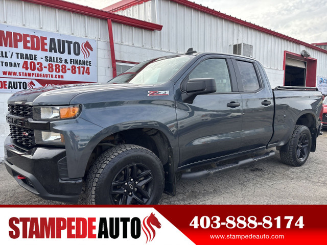 2019 Chevrolet Silverado 1500 4WD Double Cab 147 Custom Trail Bo in Cars & Trucks in Calgary