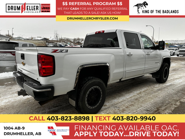 2018 Chevrolet Silverado 2500HD LT in Cars & Trucks in Calgary - Image 4