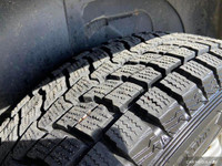 This Jeep Patriot has a strong Regular Unleaded I-4 2.0 L/122 engine powering this 5-Speed Manual tr... (image 7)