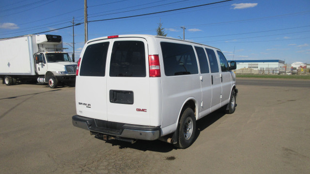 2016 GMC Savana 12 PASSENGER VAN in Cars & Trucks in Edmonton - Image 3