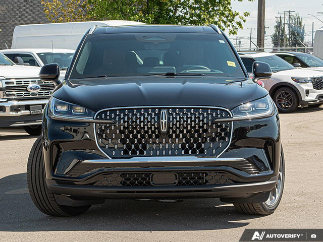 2025 Lincoln Aviator Reserve in Cars & Trucks in Edmonton - Image 2
