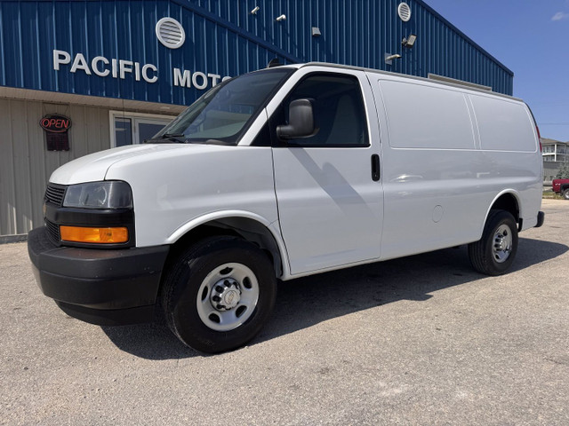 2021 Chevrolet Express 2500 Cargo in Cars & Trucks in Winnipeg