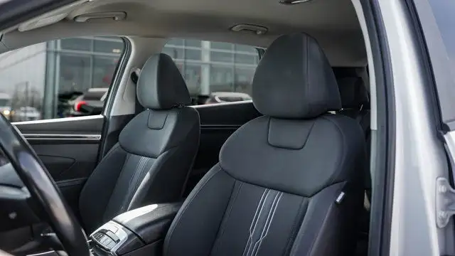 2022 Hyundai Tucson Preferred AWD | Heated Steering Wheel dans Autos et camions dans Guelph - Image 8