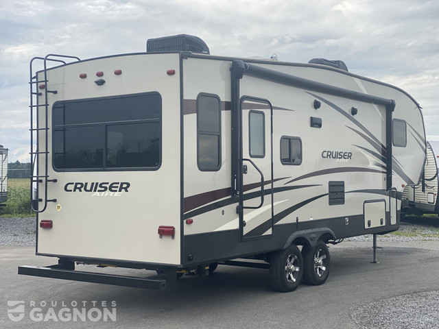 2019 Cruiser Aire 25 RL Fifth Wheel in Travel Trailers & Campers in Laval / North Shore - Image 4