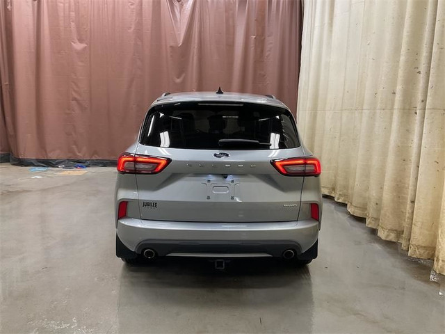 2023 Ford Escape ST-Line AWD - Remote Start - Heated Seats in Cars & Trucks in Fort McMurray - Image 4
