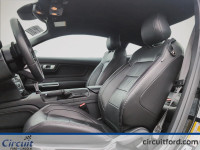 La Mustang GT Coupé Premium 2022 allie style iconique et équipements haut de gamme. Dotée de soupape... (image 9)