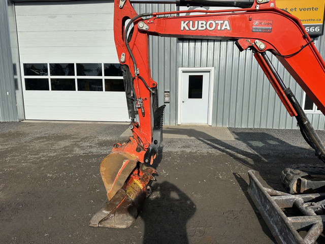 2017 KUBOTA KX040-4 Excavatrice Pelle Mécanique in Heavy Equipment in Victoriaville - Image 2