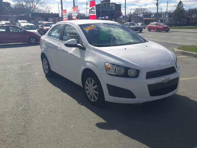 2014 Chevrolet Sonic LS ***ONLY 110 000KM*** in Cars & Trucks in Ottawa - Image 2