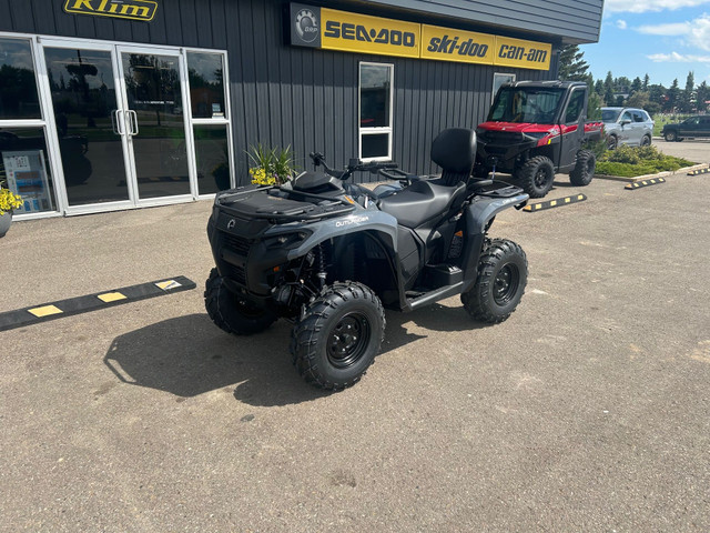 2025 Can-Am Outlander MAX DPS 700 in ATVs in Medicine Hat - Image 3