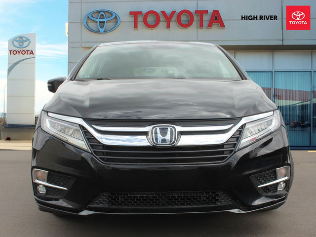 2020 Honda Odyssey Touring Auto for sale in Cars & Trucks in Calgary - Image 4