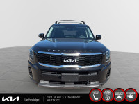 2022 Kia Telluride SX Experience the Kia Telluride SX with only 130222 km on the odometer. Finished... (image 1)